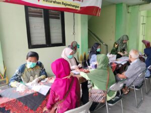 Pemerintah Intensifkan Layanan Cek Kesehatan Gratis di Berbagai Daerah