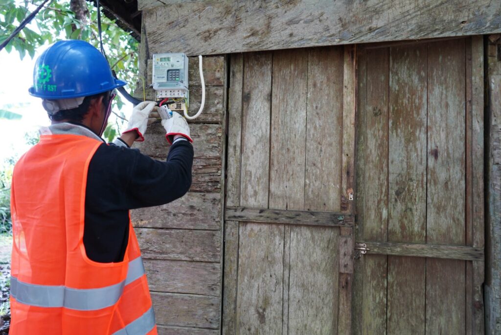 Pemerintah Dorong Swasembada Energi untuk Perluas Akses Listrik Desa