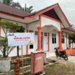 Jakarta - Pemerintah terus mempercepat pembangunan Sekolah Rakyat sebagai strategi konkret memperluas akses pendidikan berkualitas sekaligus meningkatkan taraf hidup masyarakat. Program ini menjadi bagian dari agenda besar penguatan sumber daya manusia nasional yang diposisikan sebagai kunci utama keluar dari jebakan kemiskinan struktural.