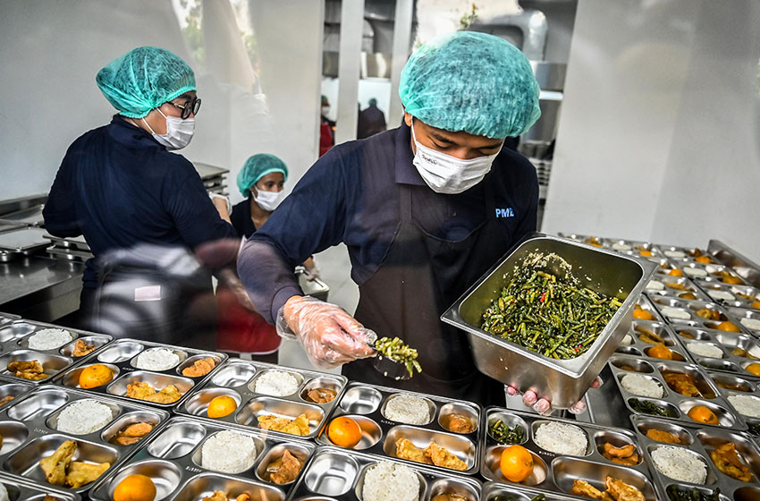 Tegas Jaga Standar MBG, Ribuan Dapur Wajib Penuhi Syarat