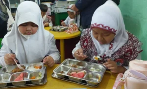 Jaga Layanan saat Lebaran, Distribusi MBG Gunakan Skema Paket Bundling