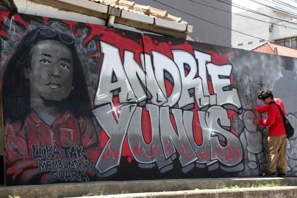 Hormati Proses Hukum, Kasus Air Keras Ditangani Sesuai Mekanisme