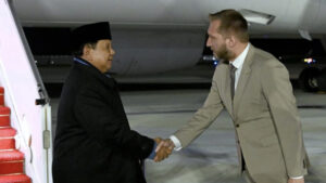 Presiden Prabowo Pererat Hubungan dengan Rusia dan Prancis di Tengah Dinamika Global