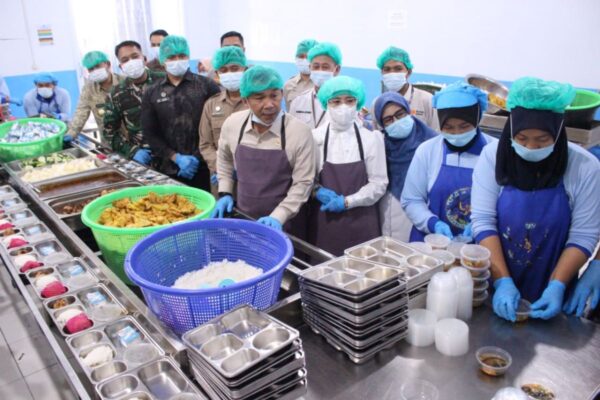 Rantai Pasok MBG Dirapikan, Bahan Baku Lokal Lebih Efisien