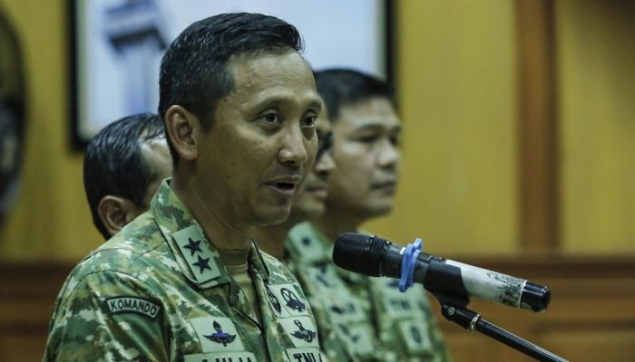 Publik Hormati dan Kawal Mekanisme Peradilan Militer Kasus Air Keras
