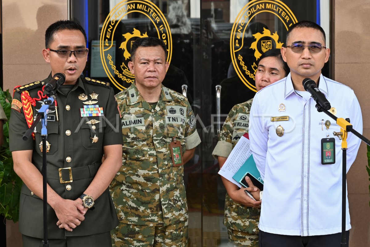 Pelimpahan Kasus Penyiraman Air Keras ke Peradilan Militer Sesuai Konstitusi