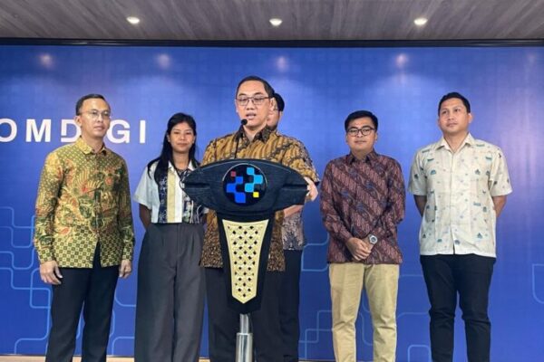 No Compromise, Pemerintah Gas Penegakan PP TUNAS untuk Platform Nakal