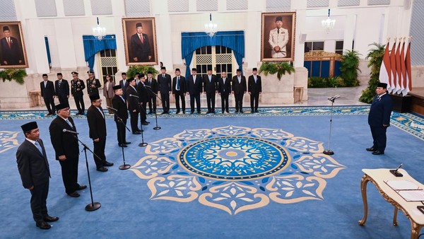 Reshuffle Kabinet Upaya Presiden Tingkatkan Produktivitas Pemerintah