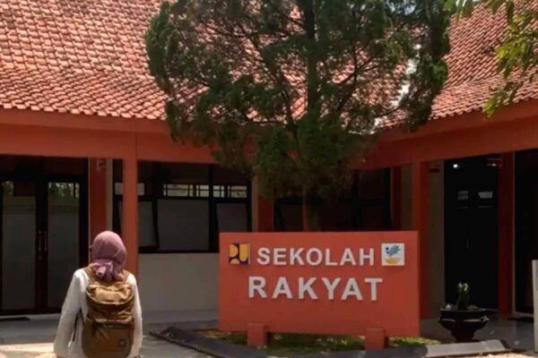 Sekolah Rakyat Lengkapi Pendidikan Bermutu dengan Bela Diri dan Perpustakaan 24 Jam