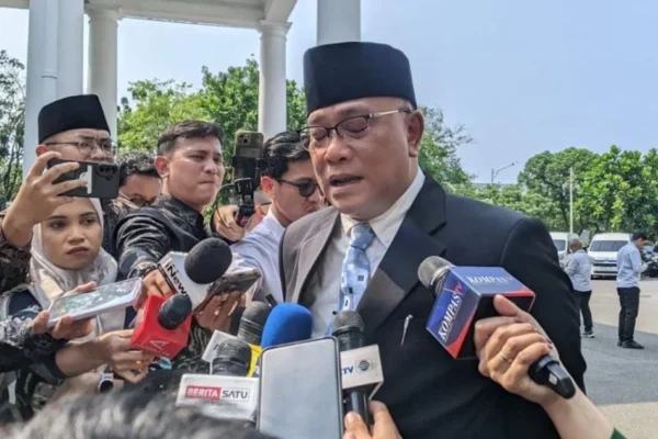 Aktivis Masuk Kabinet, Patahkan Klaim Barisan Oposisi soal Kriminalisasi