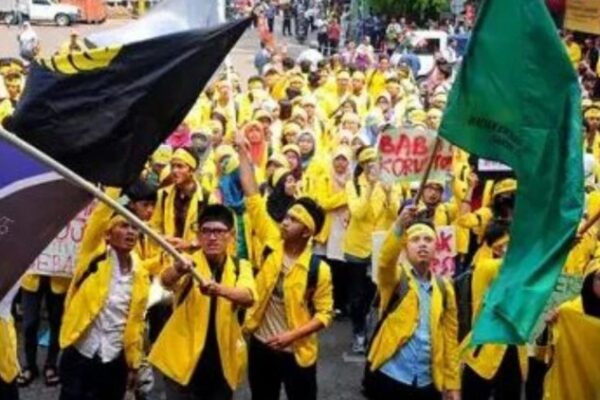 Desak Stop MBG, Tuntutan BEM UI Dinilai Salah Sasaran