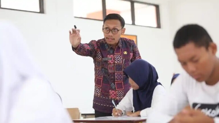 Tunjangan Guru Non-ASN, Wujud Penghargaan atas Pengabdian Pendidik